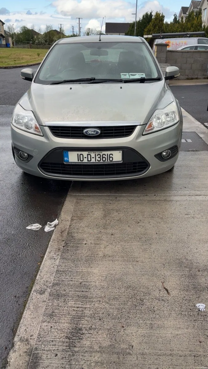2010 Ford focus - Image 1