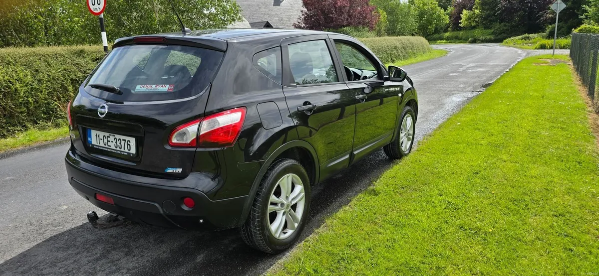 Nissan Qashqai 2011 - Image 2