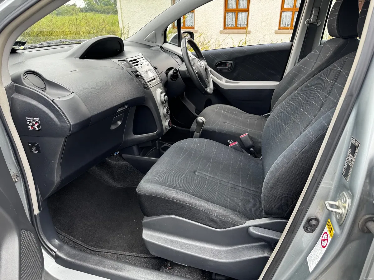 Toyota Yaris 1.0Vvti 2009 *NCT Today* - Image 4