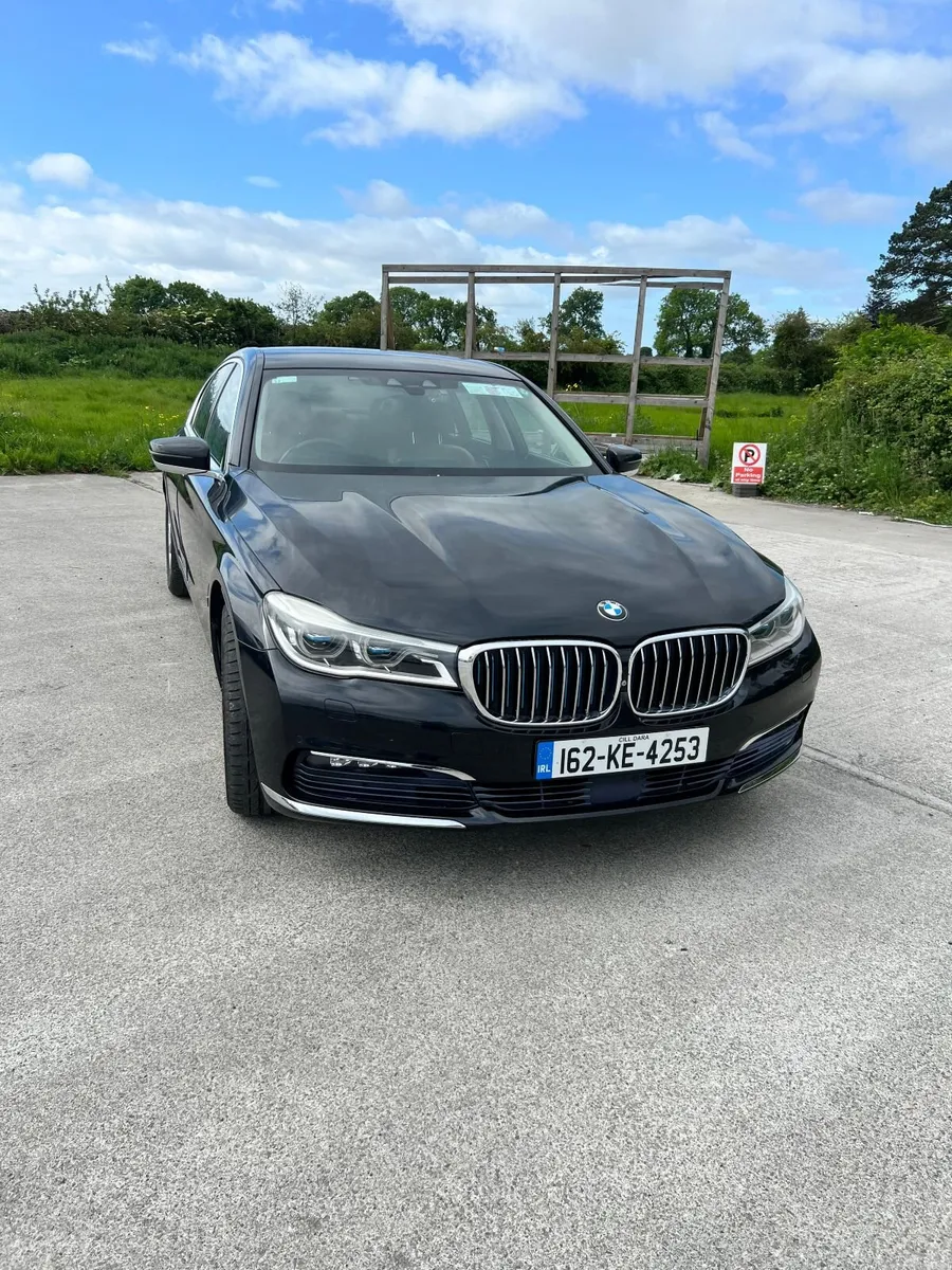 BMW 7-Series 2016 - Image 4