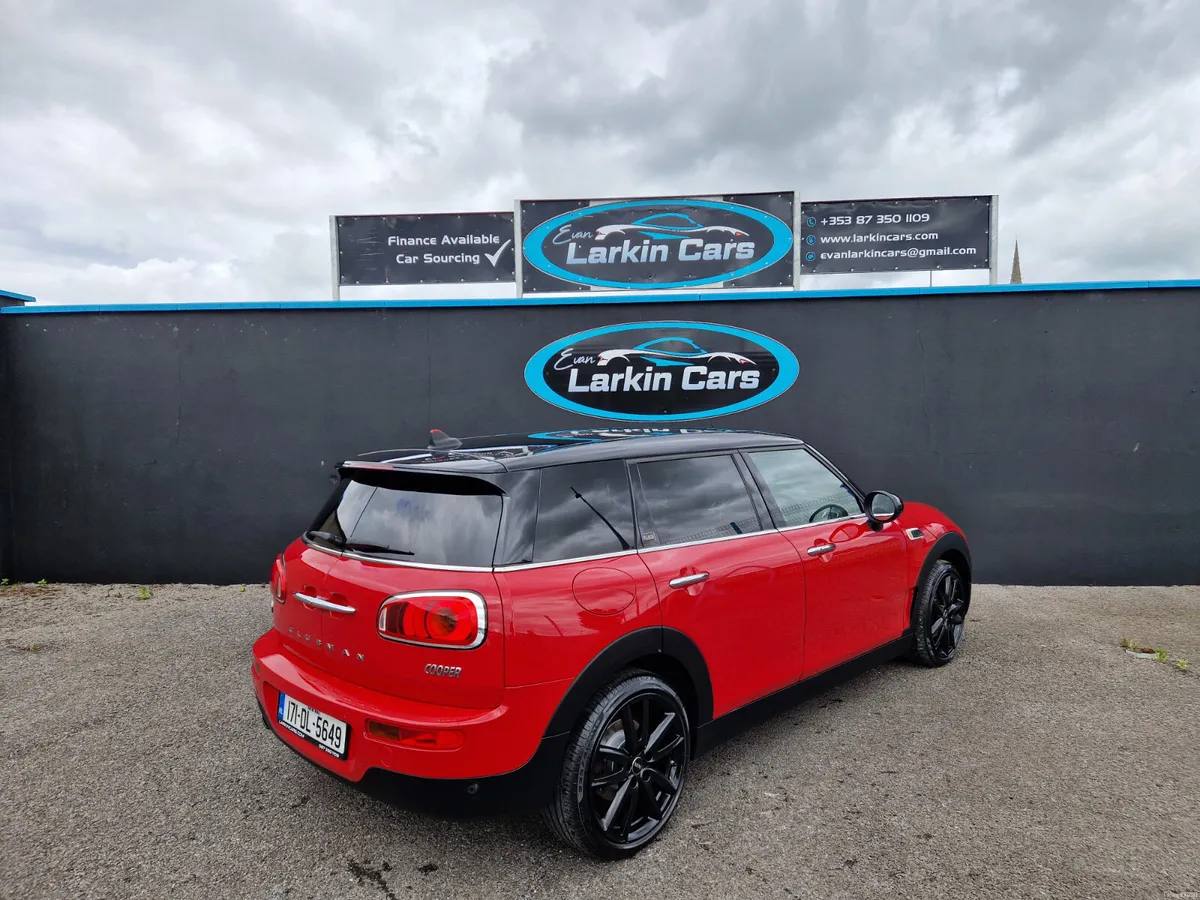171 Mini Cooper Clubman Black Edition Mint Car 6DR - Image 5