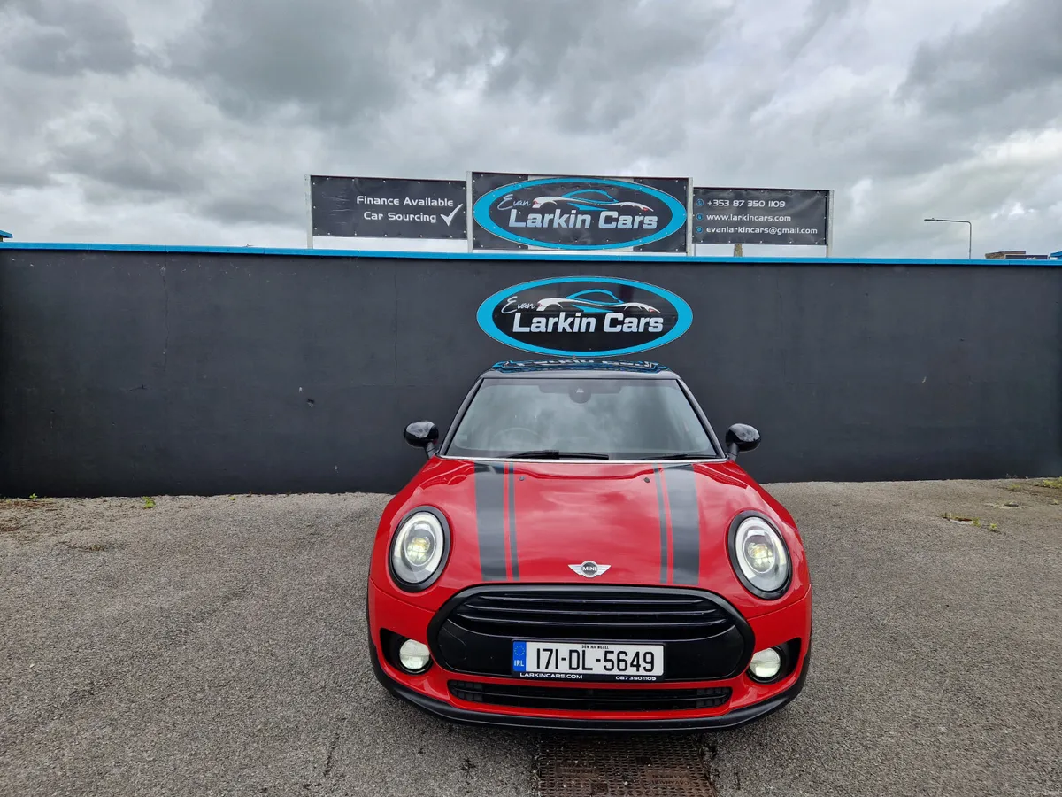 171 Mini Cooper Clubman Black Edition Mint Car 6DR - Image 2