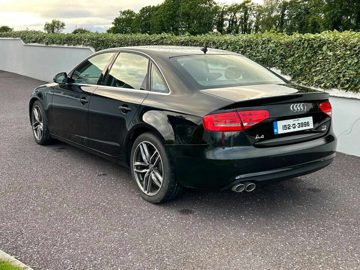 Audi A4 2015 - Image 4