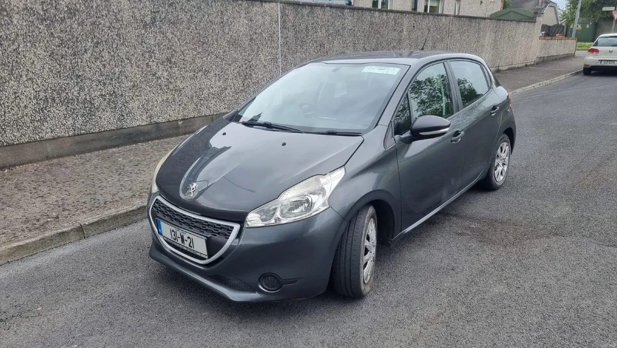 Peugeot 208 2013 - Image 4