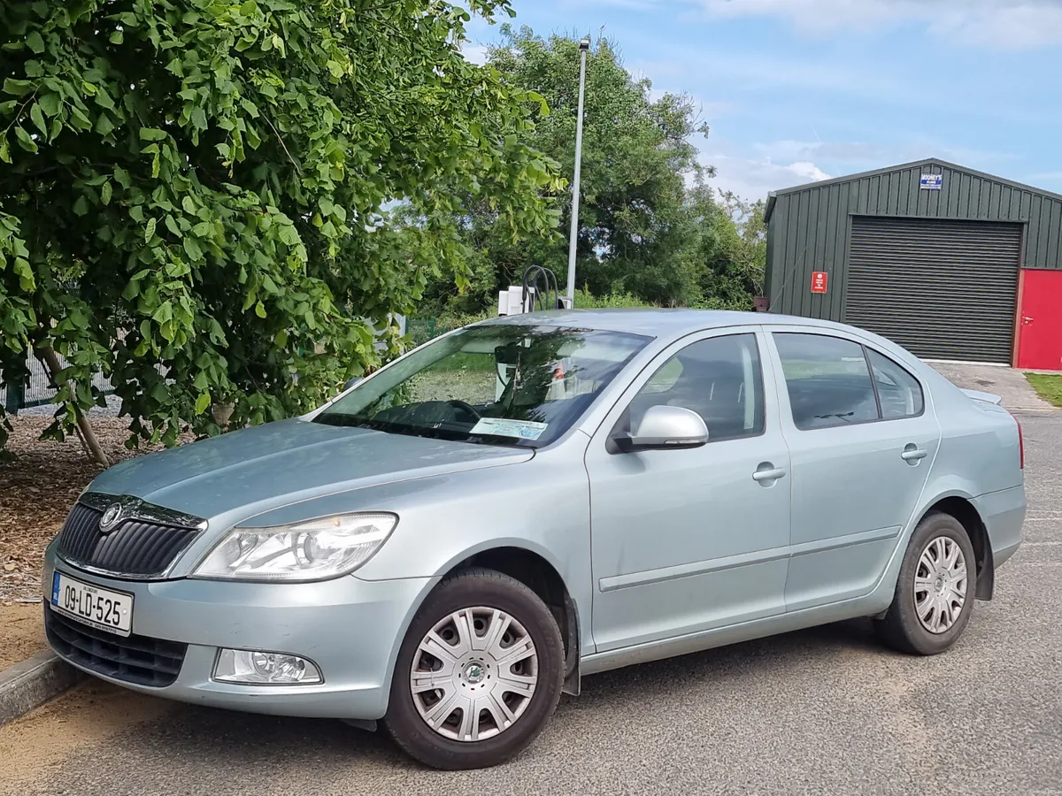 €990     Skoda Octavia 2009    €990 - Image 3