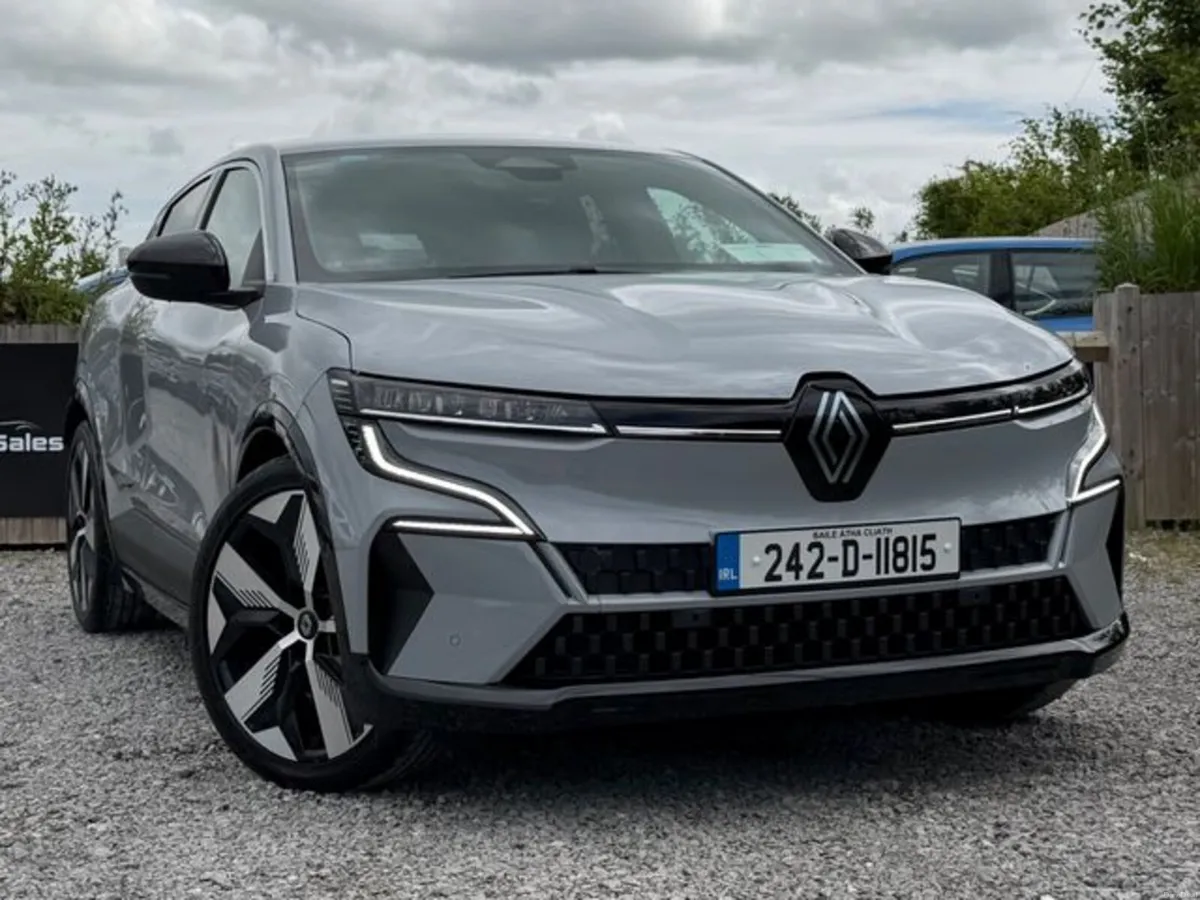 Renault Megane E-Tech Techno EV40 - Image 4