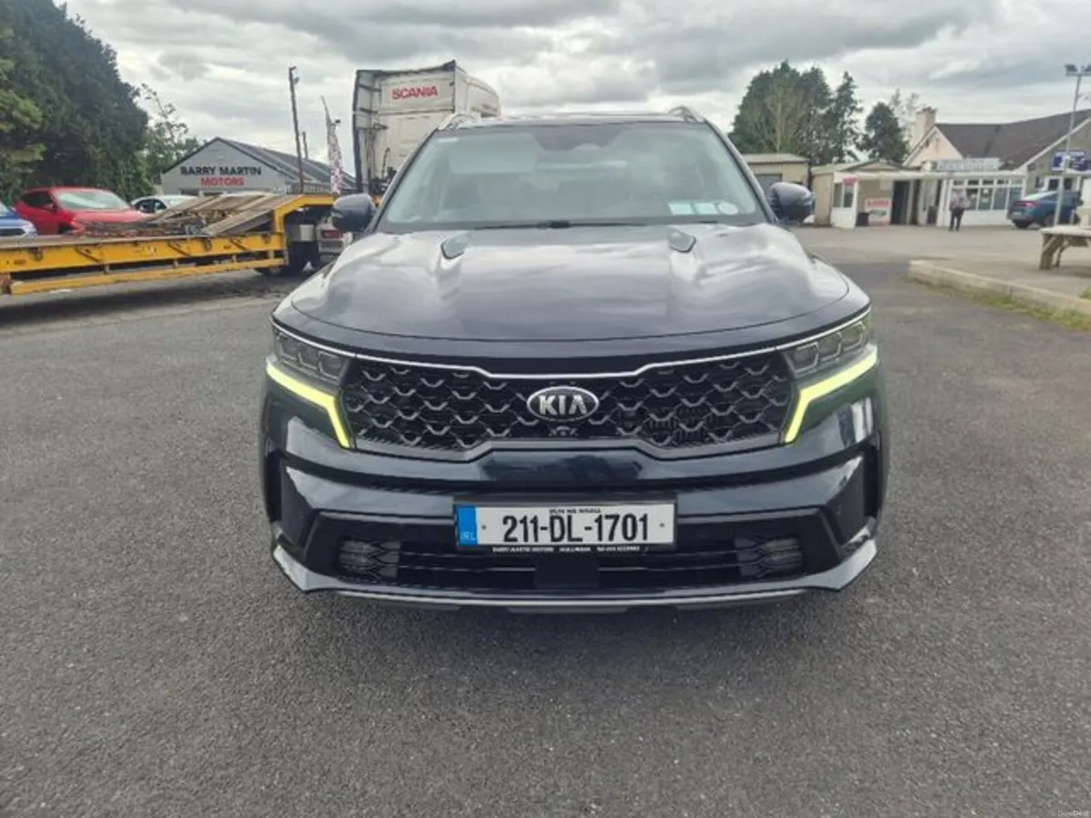 Kia Sorento K4 Edition 1.6 plug-in Hybrid Auto 7 s - Image 2