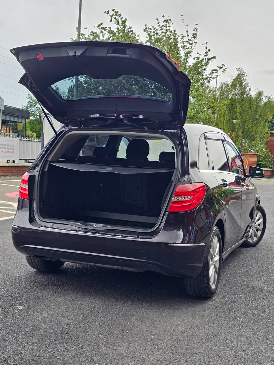 Mercedes-Benz B-Class 1.6 Automatic - Image 4