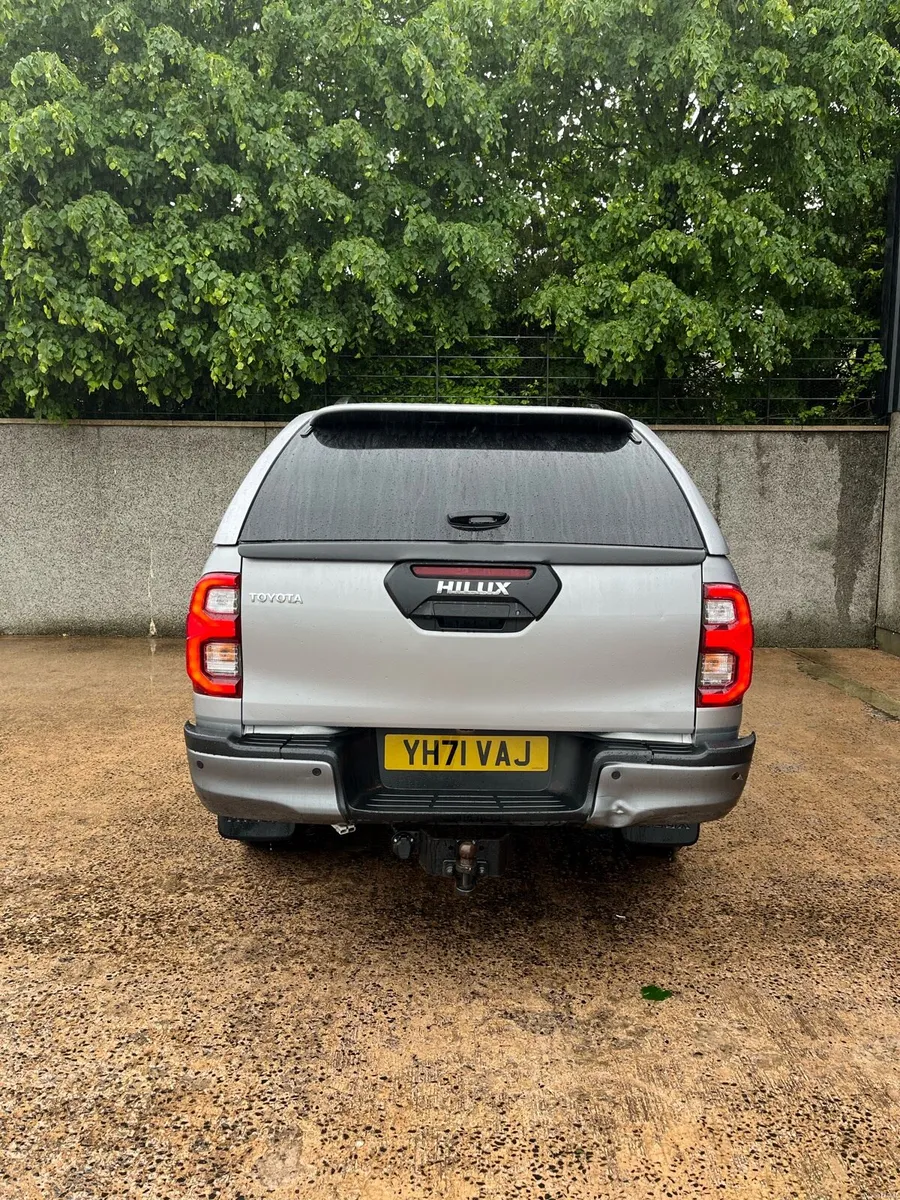 Toyota hilux 2.8 auto 2021 - Image 5