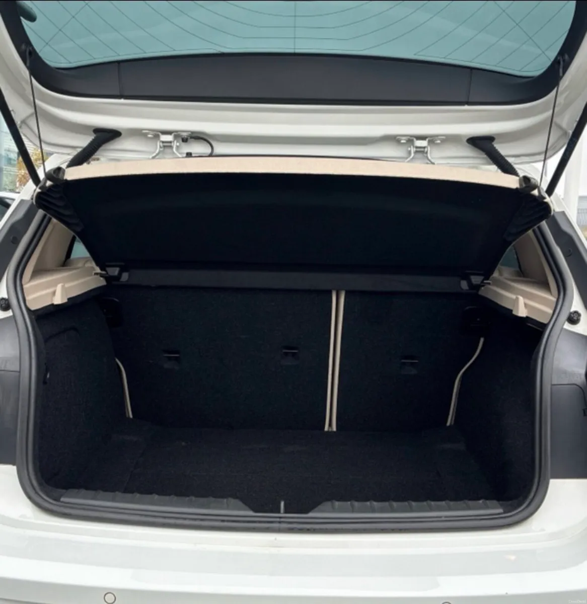 BMW 1 Series 2013 Fashionista edition - Image 2