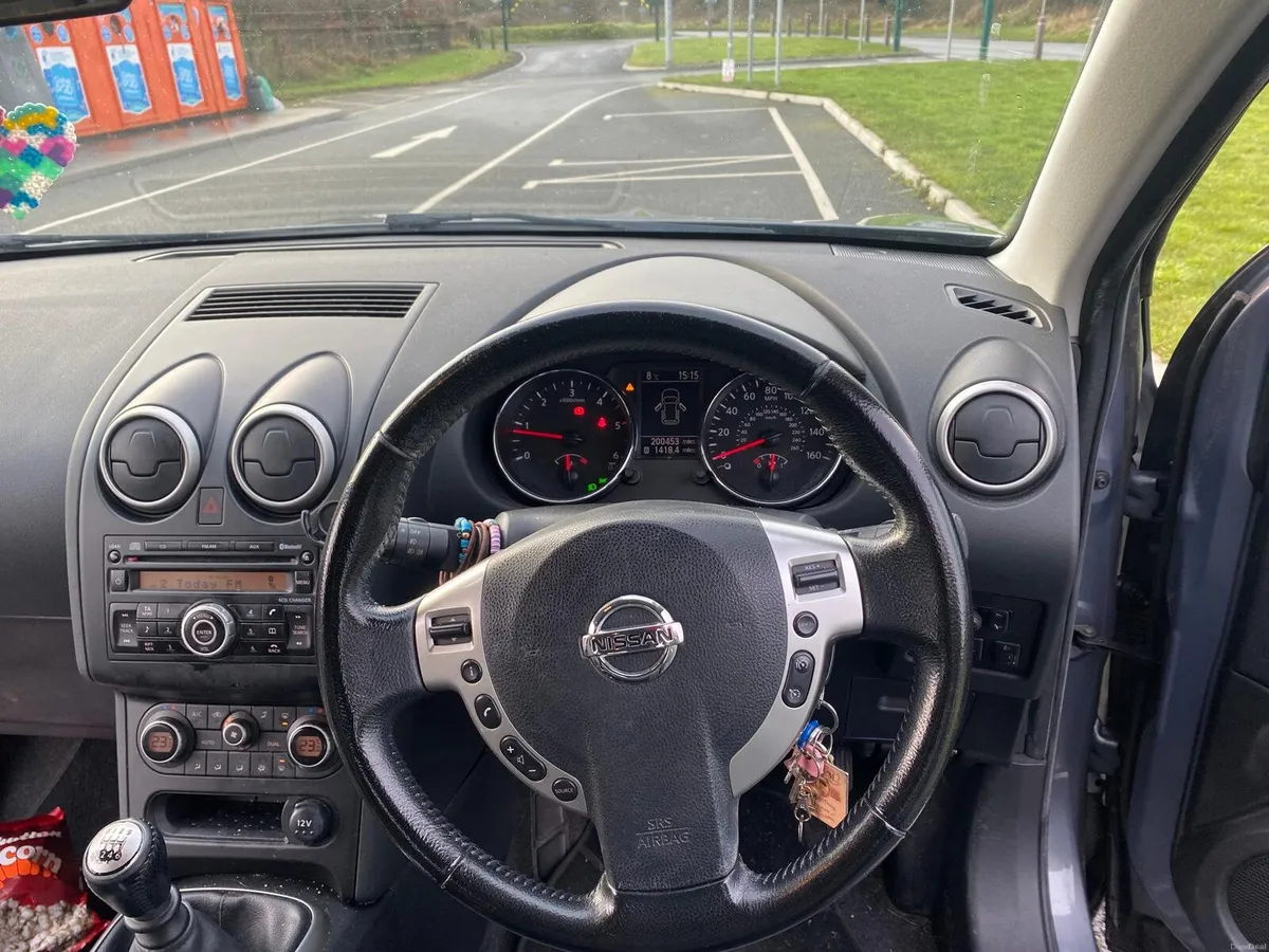 Car - Image 1