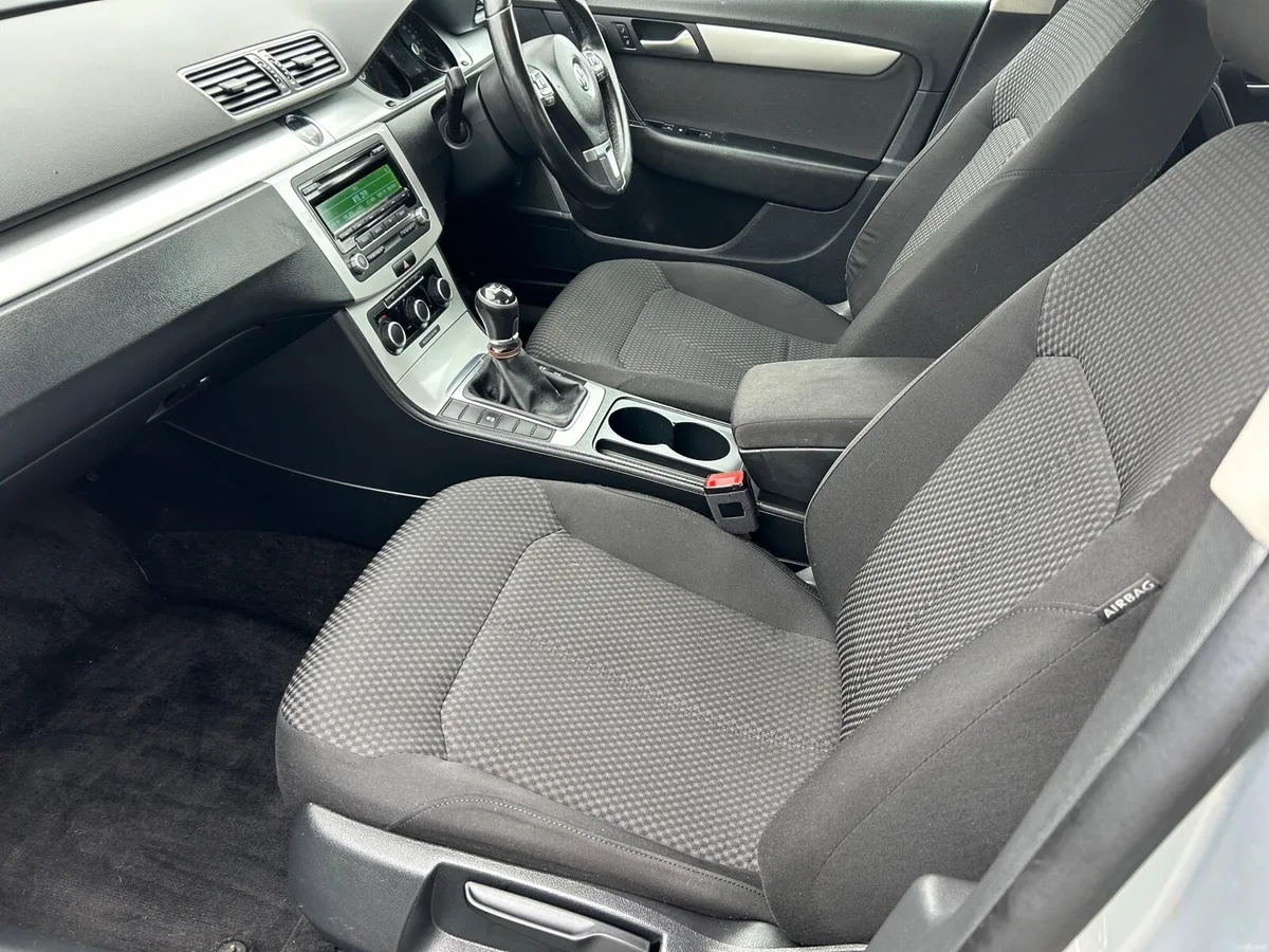 2014 Volkswagen Passat.. Long NCT & Fully Serviced - Image 6