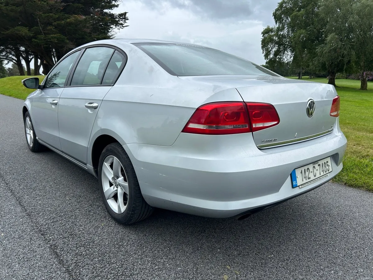 2014 Volkswagen Passat.. Long NCT & Full Service - Image 4