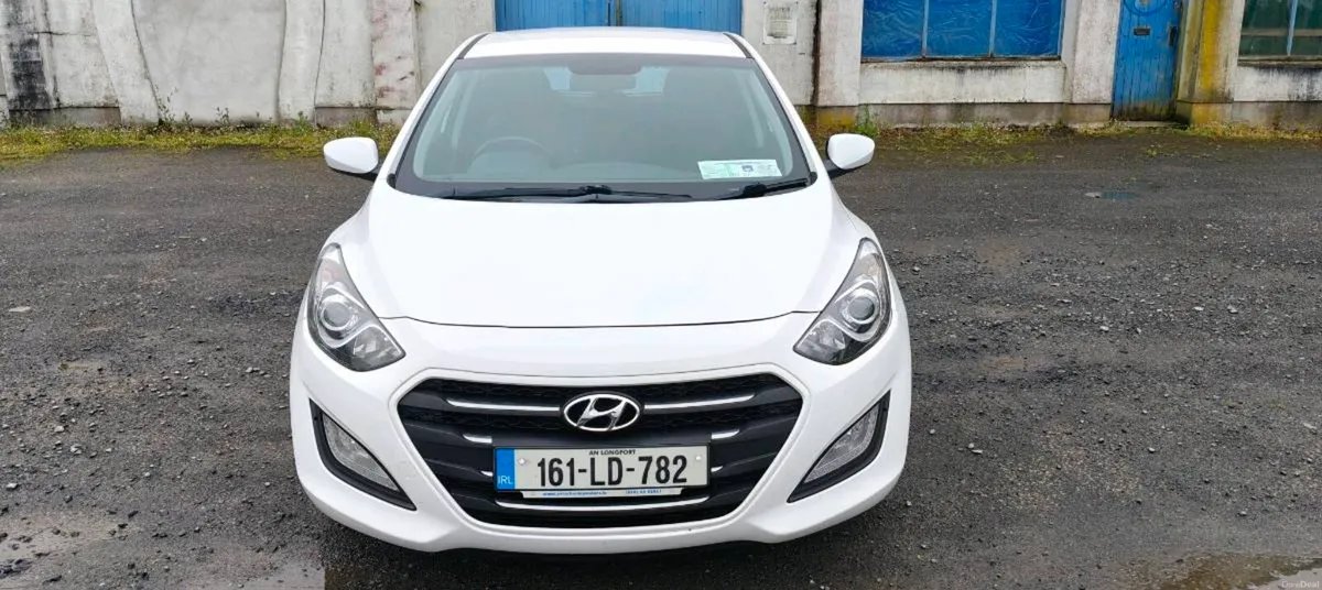 Hyundai i30 - Image 1