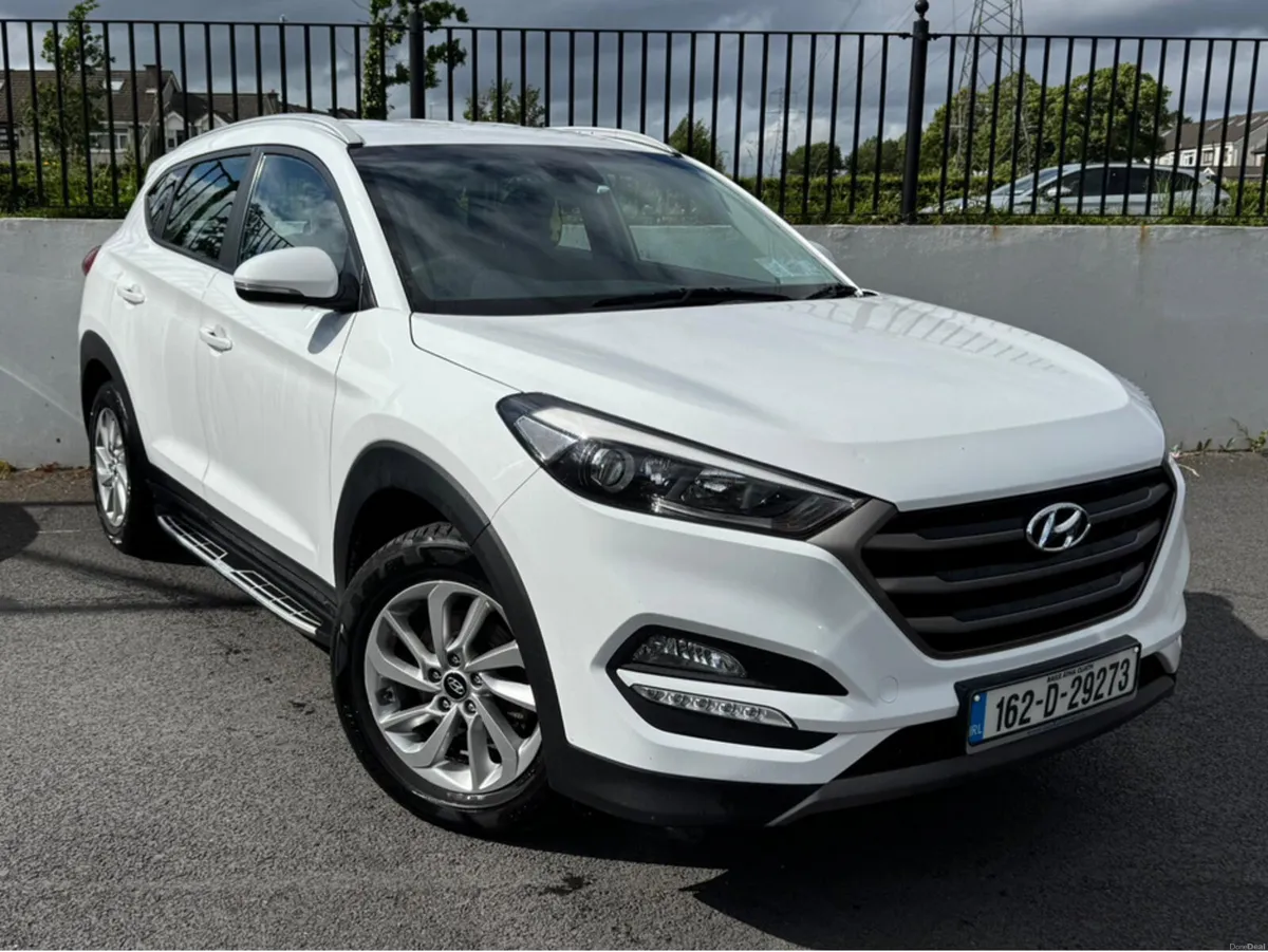 HYUNDAI TUCSON 1.7 CRDI SE NAV BL/DR 5 5DR - Image 1