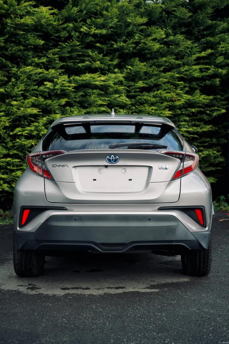 Toyota C-HR 1.8 Hybrid 2017 - Image 4