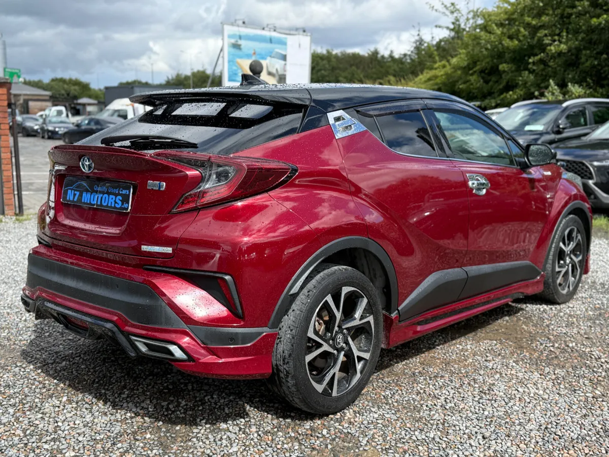 2018 Toyota C-HR  DAA-ZYX10 HYBRID LUNA AUTO - Image 3