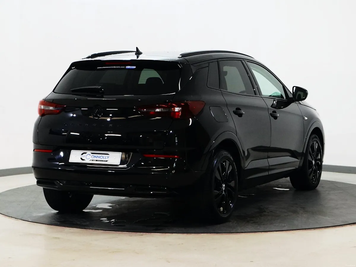 *72* 2022 Opel  Grandland X GS Line - Image 4