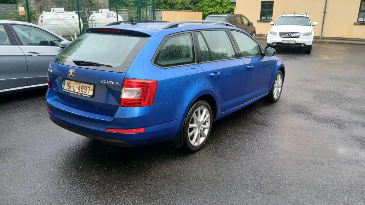 2015 skoda Octavia automatic - Image 3