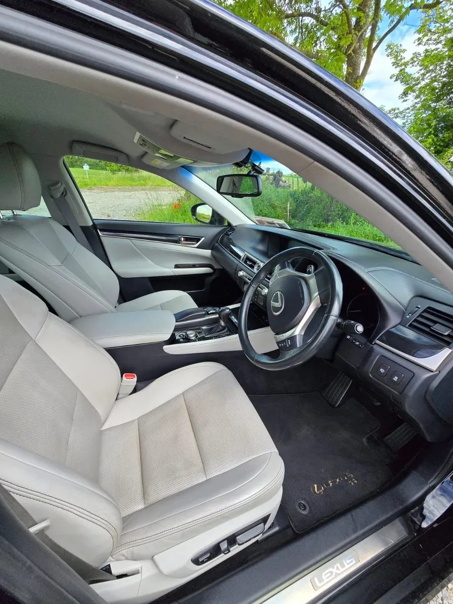 Lexus GS 2014 very low mileage - Image 2