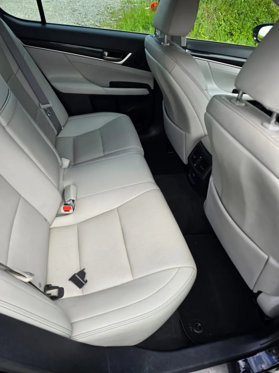 Lexus GS 2014 very low mileage - Image 4