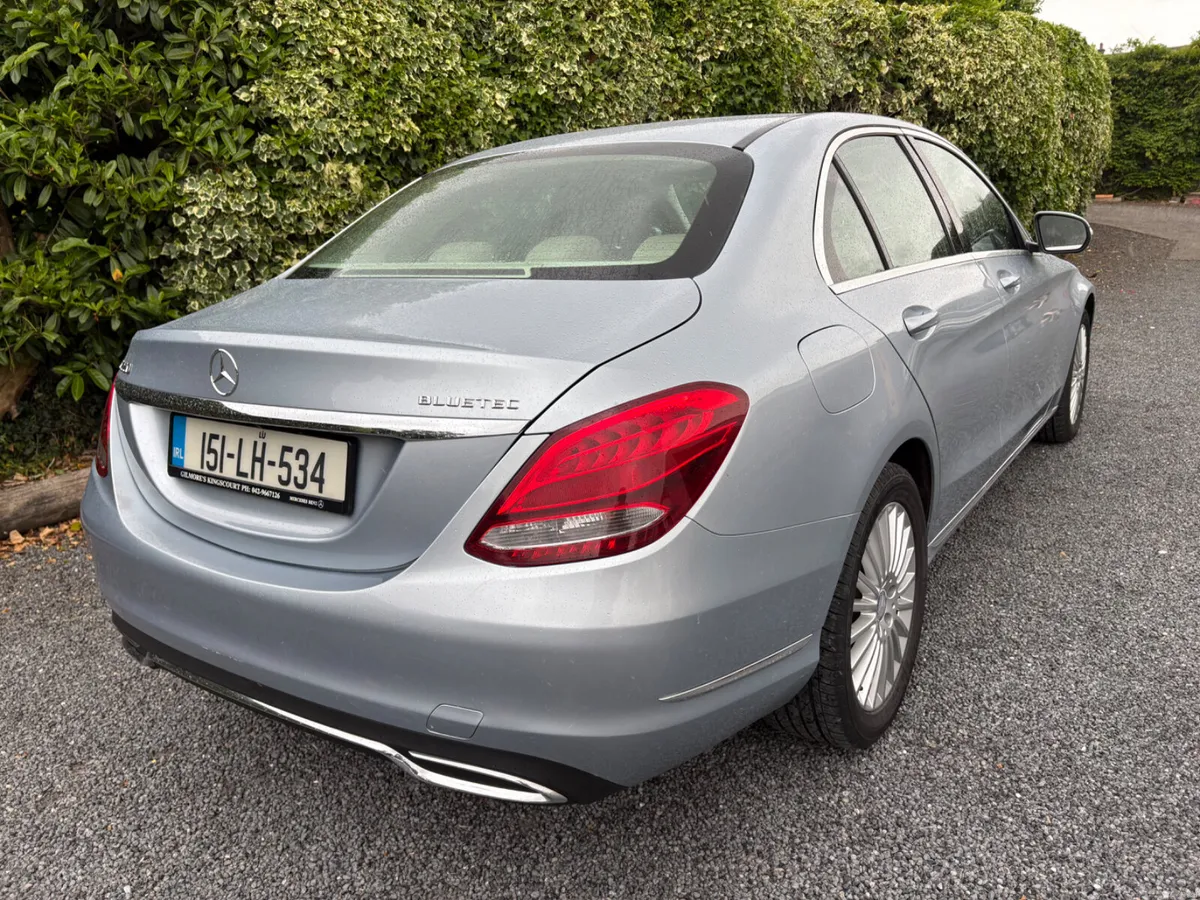 Mercedes-Benz C-Class 2015 - Image 4