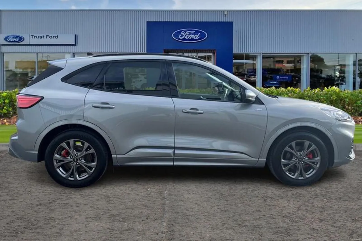 Ford Kuga 2.5h Duratec ST-Line Edition SUV 5dr Pet - Image 3