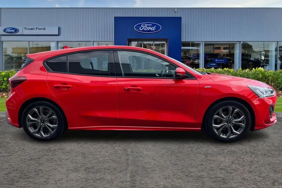 Ford Focus ST-Line - Image 3
