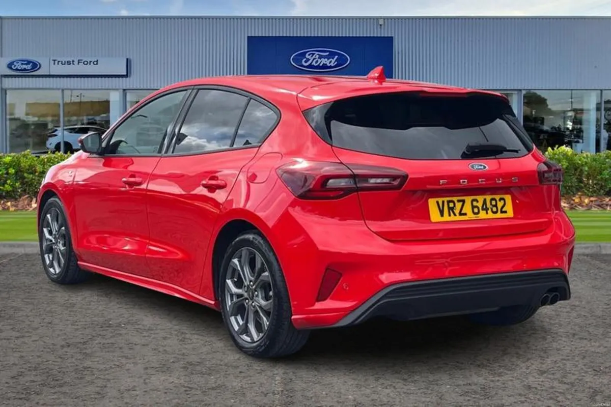 Ford Focus ST-Line - Image 2