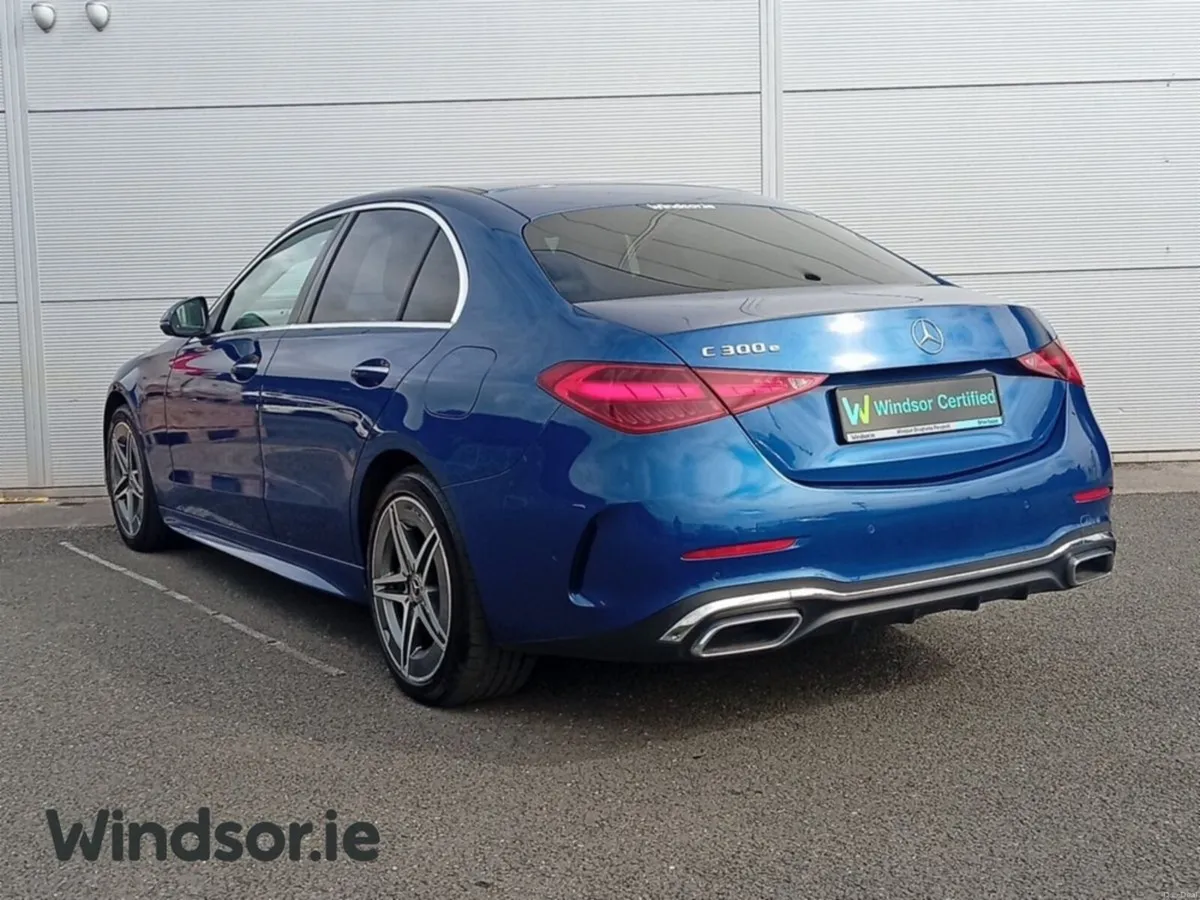 Mercedes-Benz 300 (231) C300 AMG Line PHEV Premium - Image 3