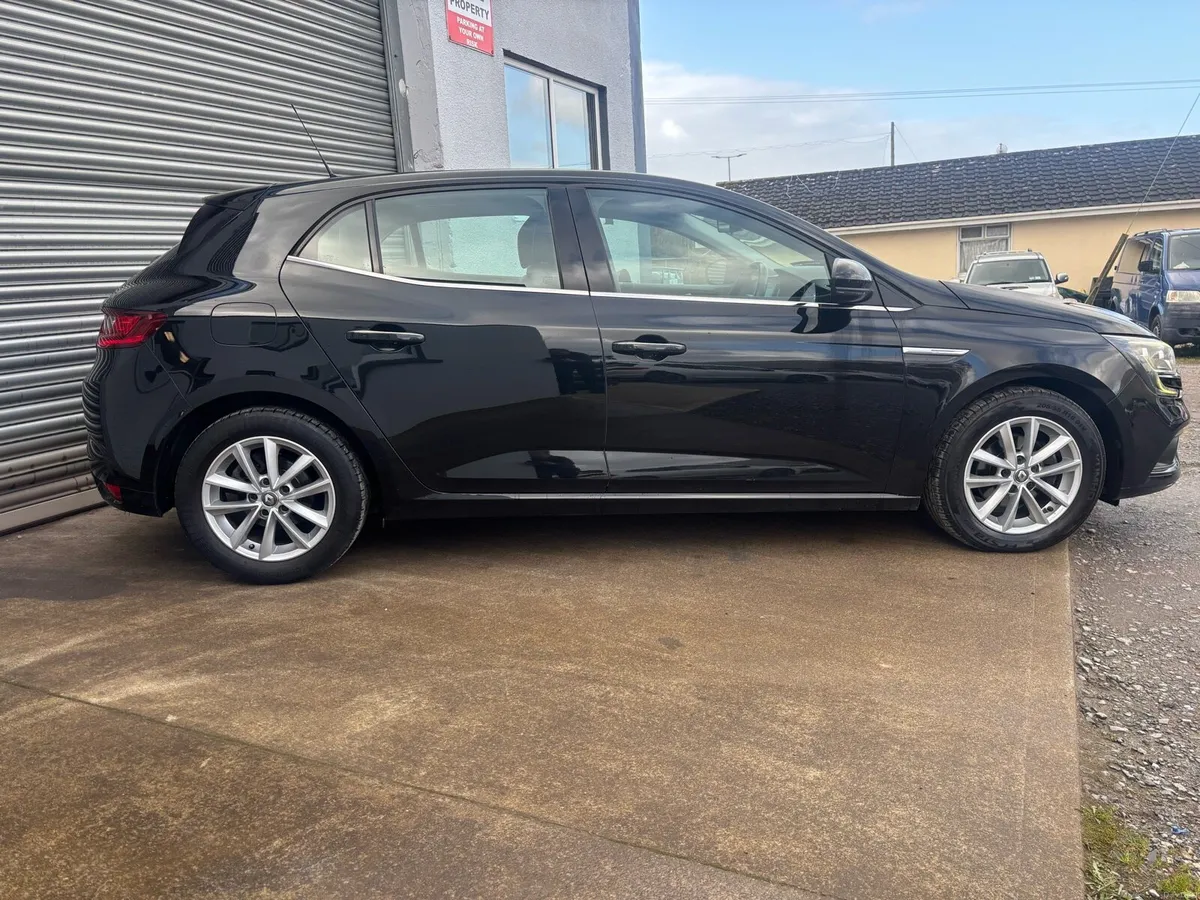Renault Megane - Image 5