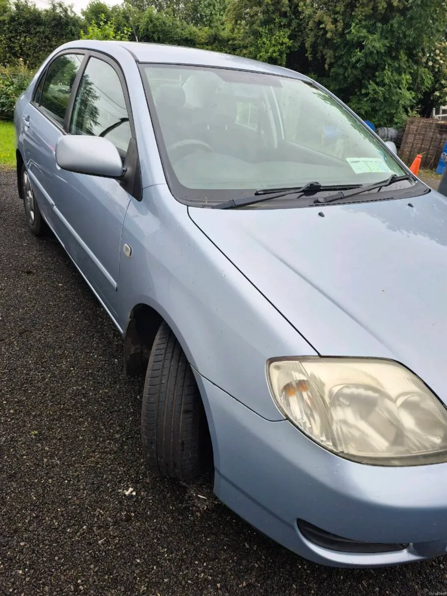 Toyota corolla 05 - Image 3