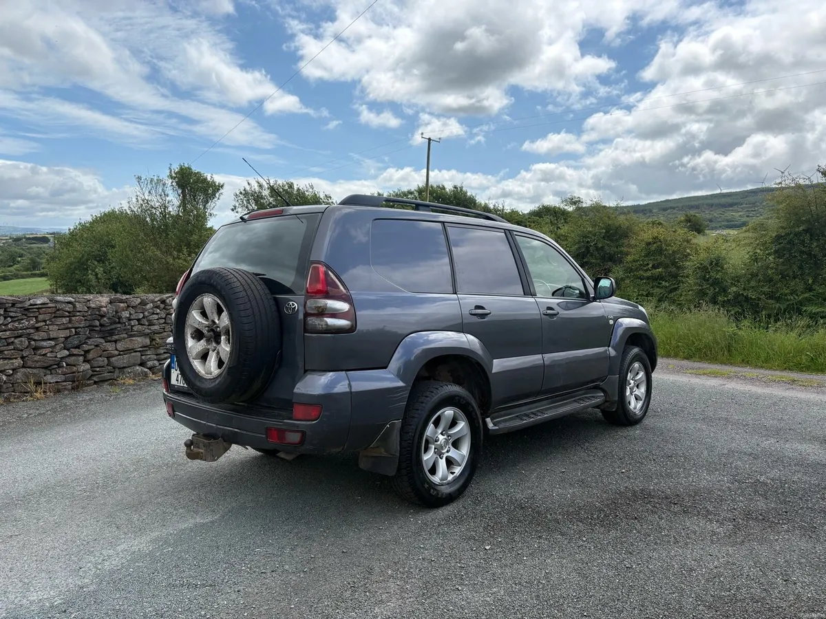 Toyota landcruiser (tax and tested) - Image 3