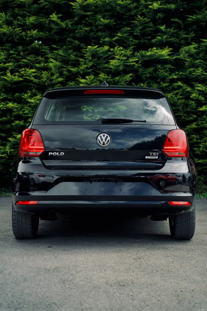 Volkswagen Polo TSI Highline 2016 - Image 4