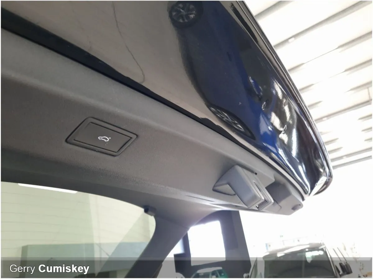 Volkswagen ID.7 Match Pro 286 Electric - Image 2