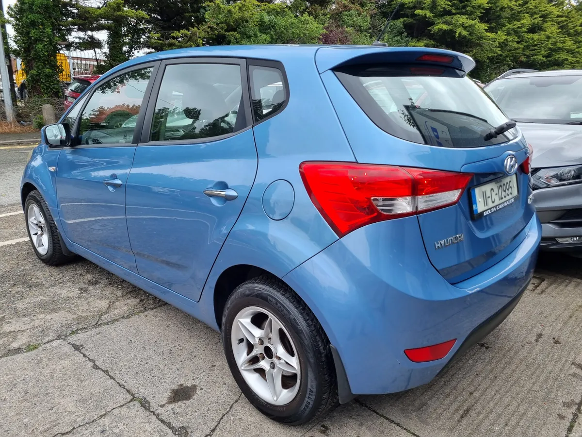 2011 HYUNDAI IX20 1.6L PETROL 122BHP AUTOMATIC - Image 4