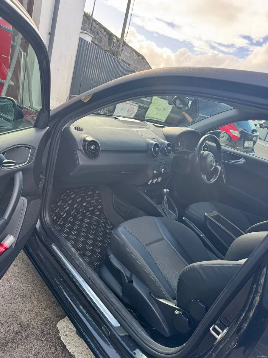 Audi A1 2012 import Japan Mileage 72306 km - Image 4