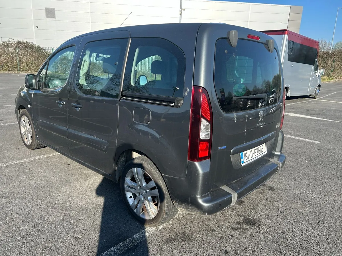 Peugeot  Wheelchair 2016 1.6D AUTO new NCT07/27 - Image 3