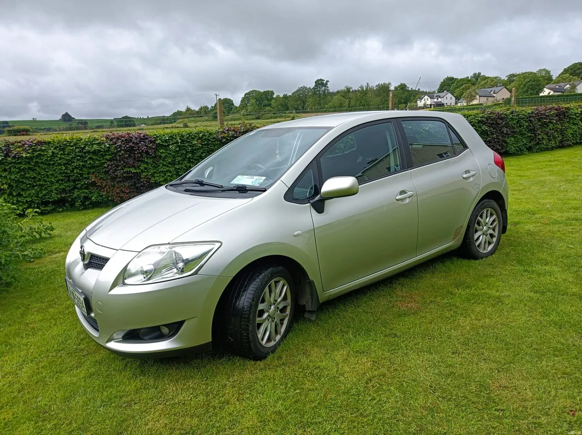 Toyota Auris - Image 1