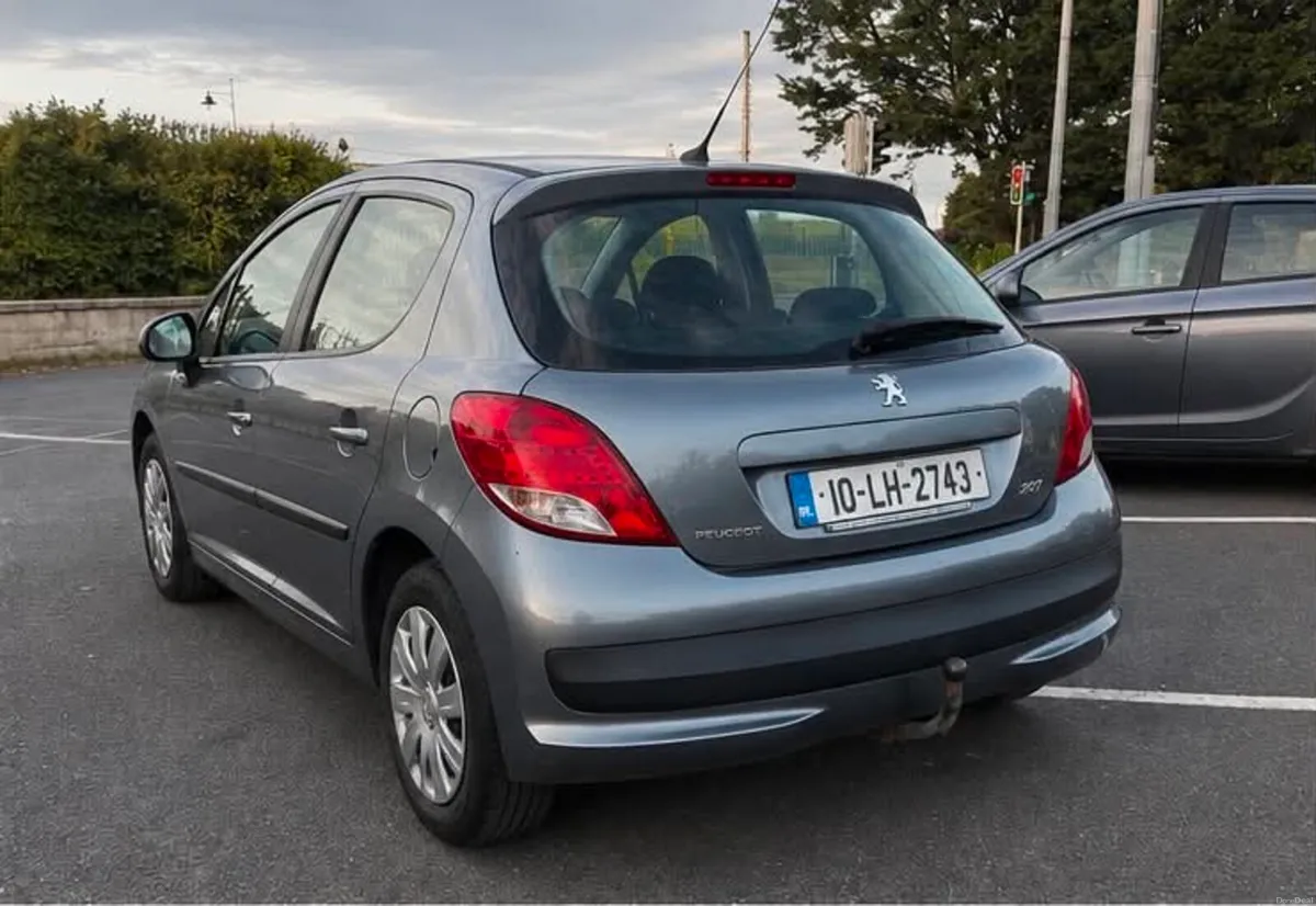 Peugeot 207 selling fast - Image 3