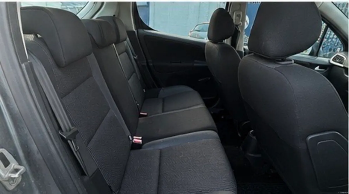 Peugeot 207 selling fast - Image 2