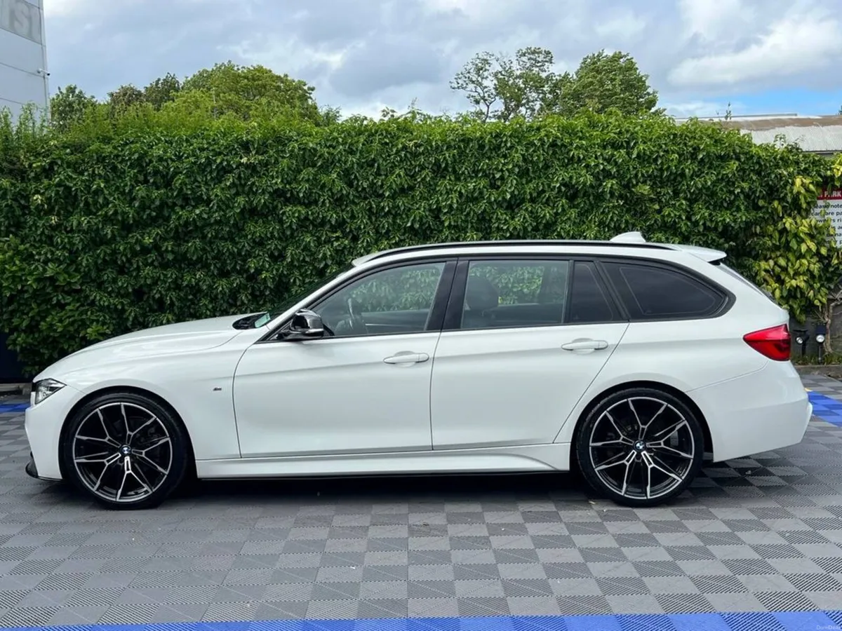 BMW 3-Series 320d M-SPORT COMPETITION TOURING AUTO - Image 3