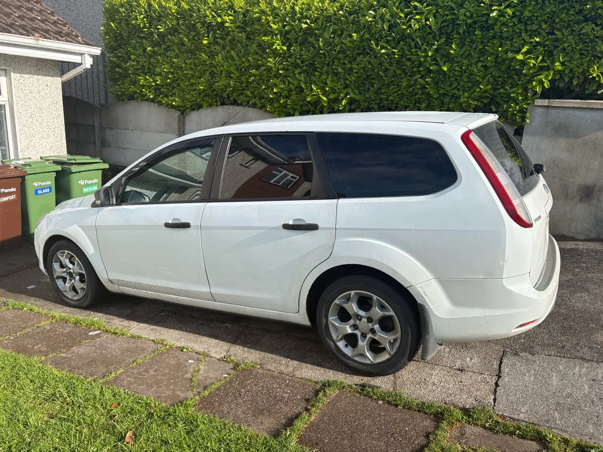Ford focus - Image 4