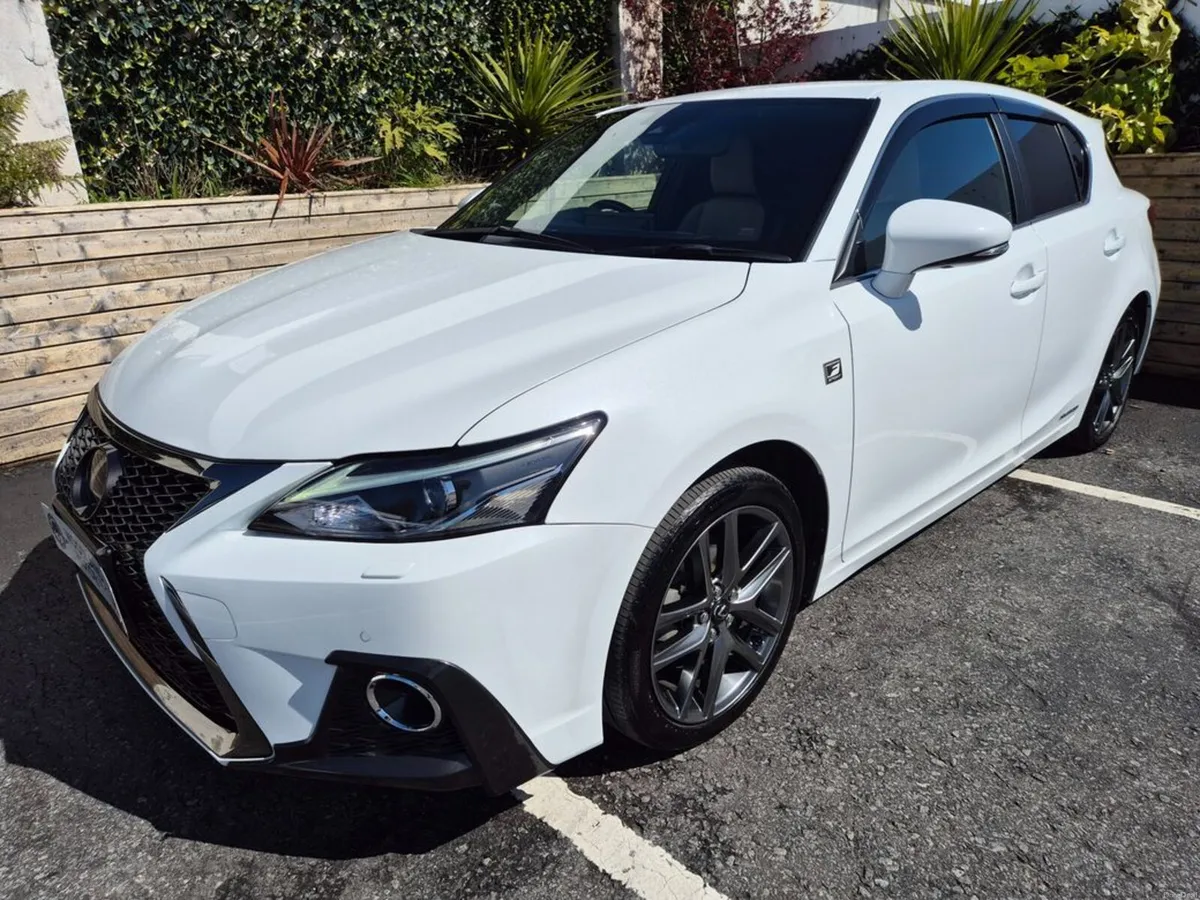 Lexus CT 200h 1.8 HYBRID / F-SPORT TOP SPEC / LOW - Image 3