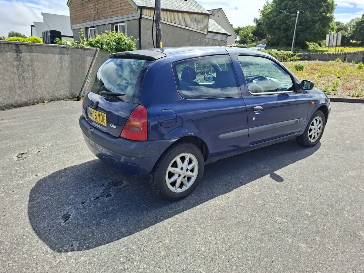 2000 Renault Clio S - Image 2