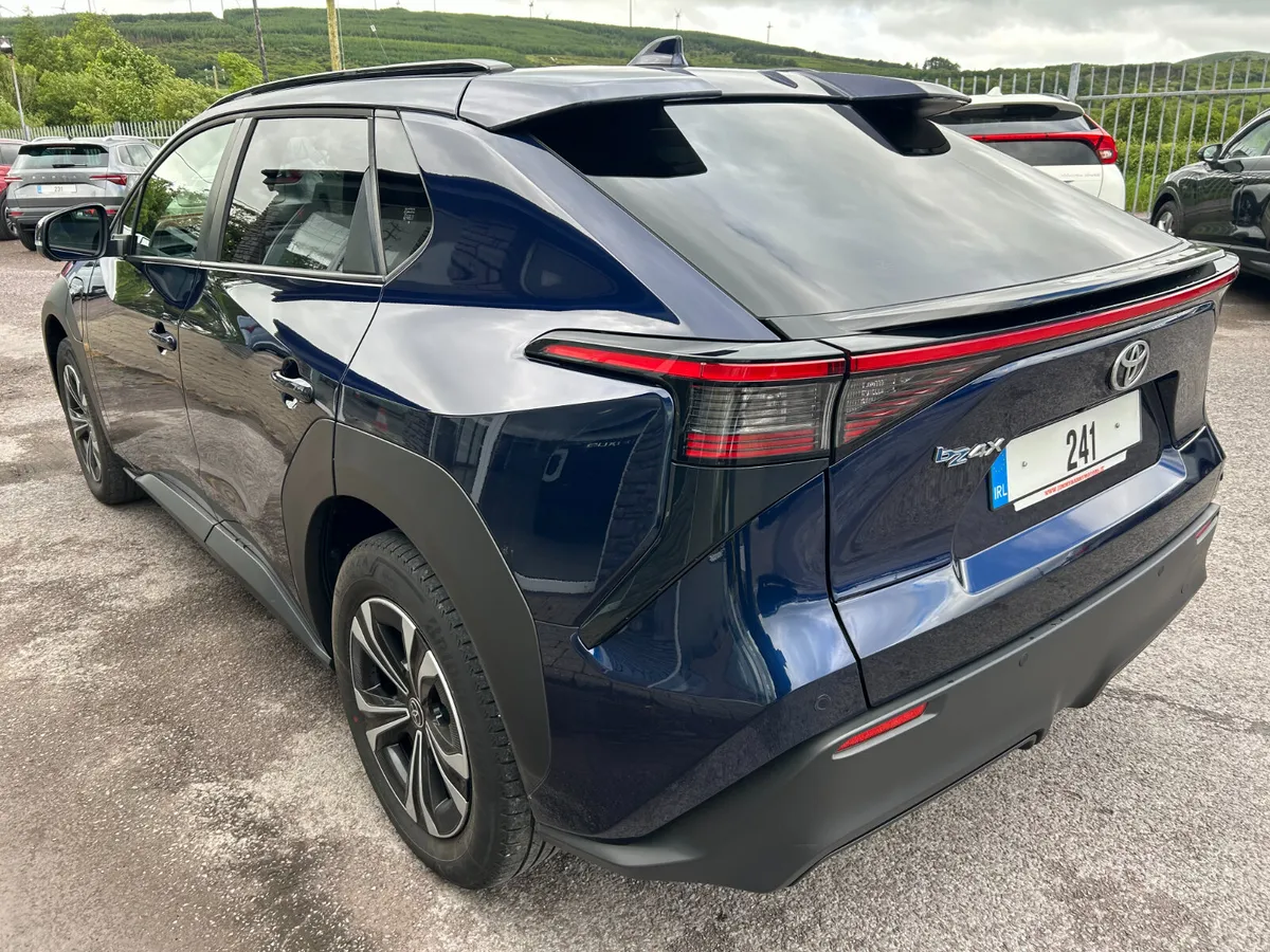 2024 Toyota bZ4X MOTION - Image 6