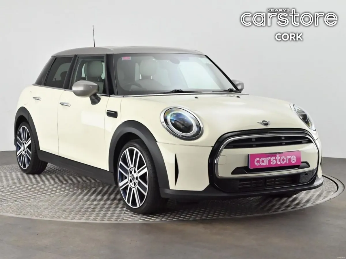 Mini Cooper Cooper Exclusive - Image 1