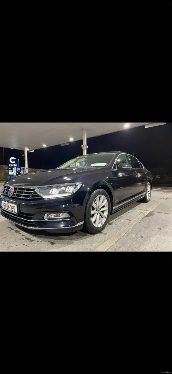 Volkswagen Passat - Image 2