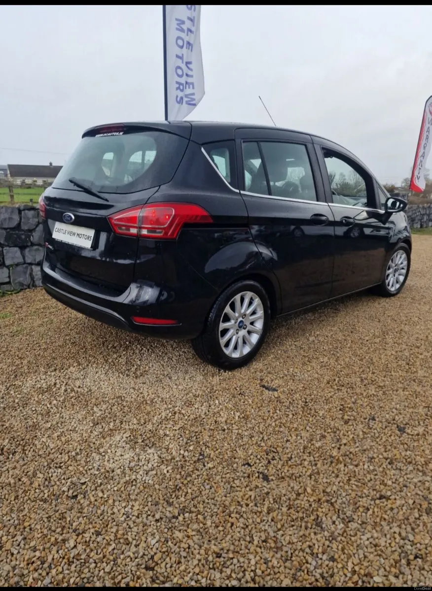 14 Ford B-Max 1.6 Diesel €3995 - Image 2