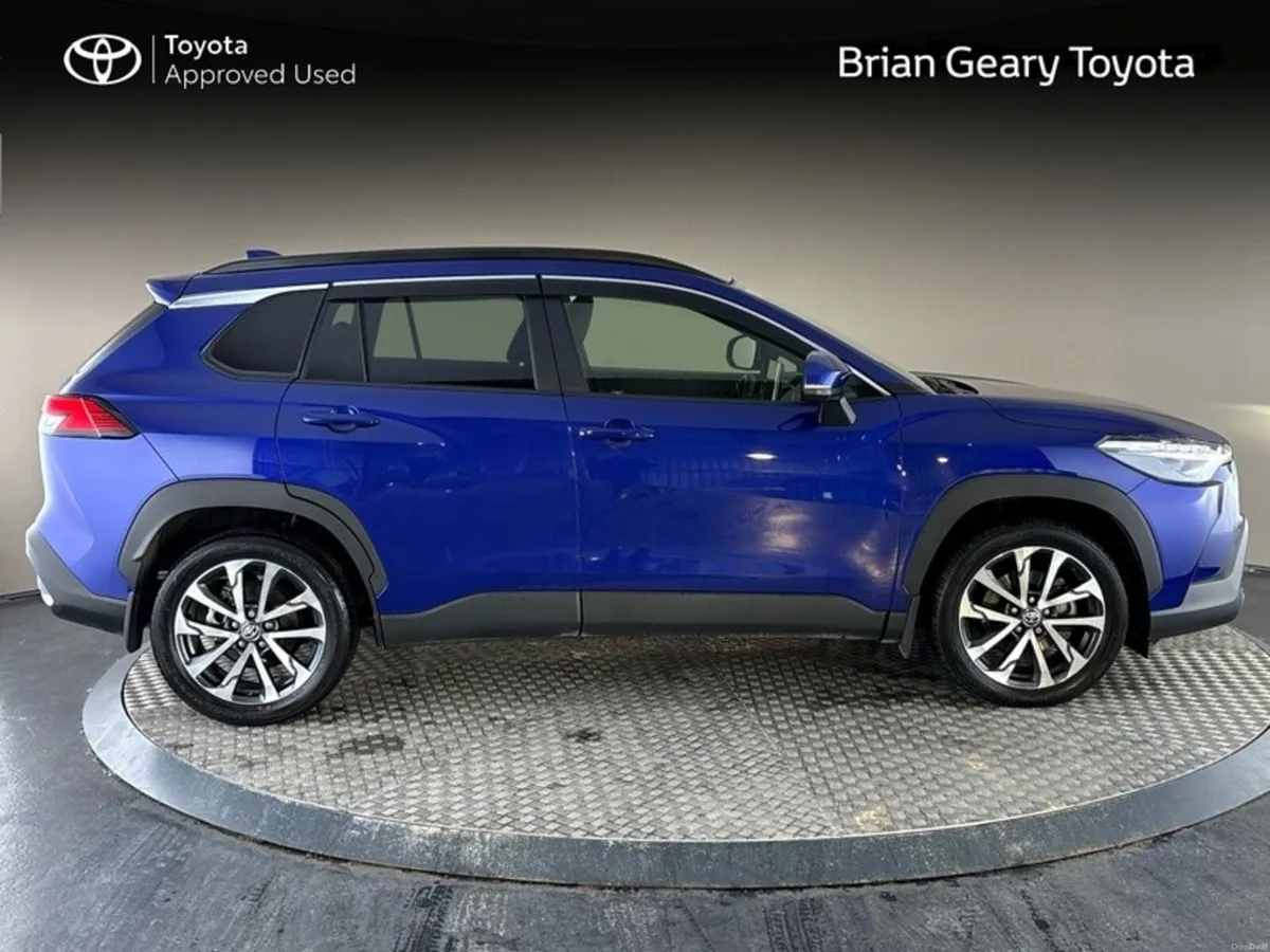 Toyota Corolla Cross SOL Hybrid Top of the range - Image 3
